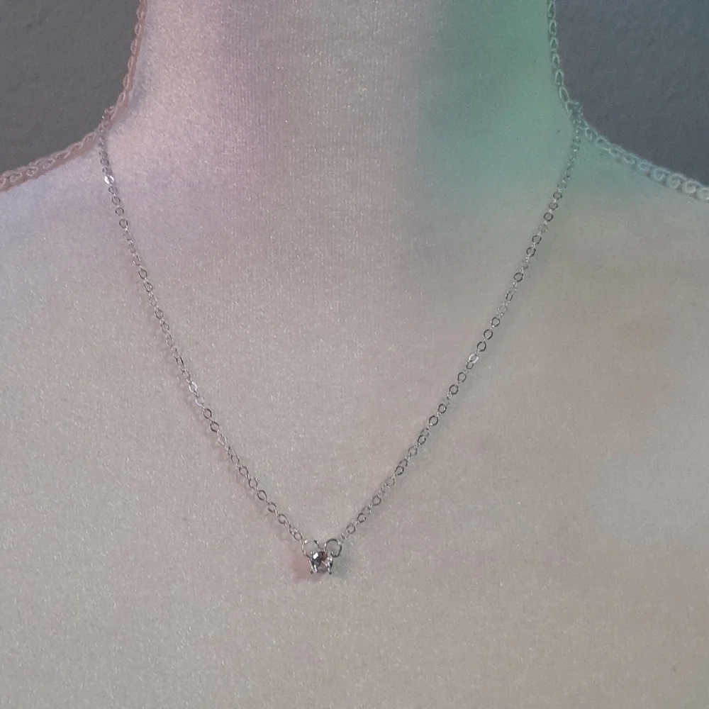 Silver CZ Necklace 🌹8